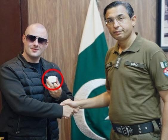 From Dubai to Jhelum: British YouTuber Tracks Down Stolen AirPods in Wild Cross-Border Retrieval